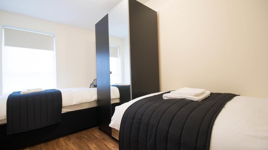 Arnos Apartments Finchley Camera foto